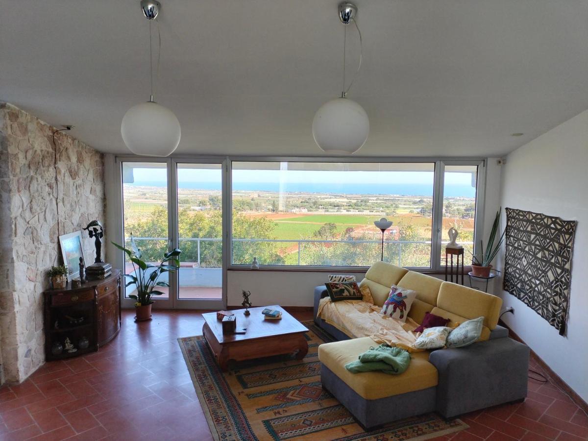 Le Finestre Sul Mare Bed & Breakfast Conversano Exterior photo